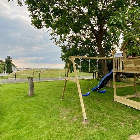 Ferienwohnungen Moewe Lembruch Exterior foto