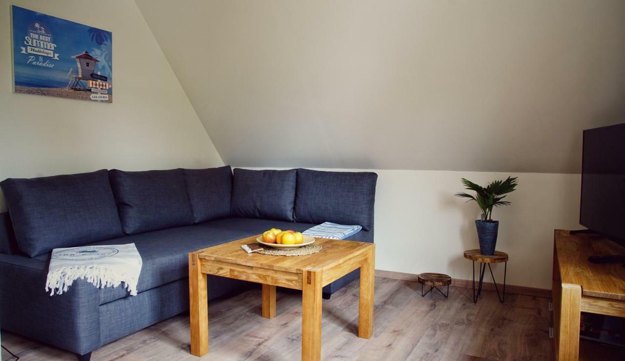 Ferienwohnungen Moewe Lembruch Exterior foto